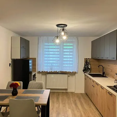 Nelka V Poprade * Poprad